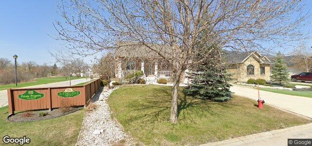 Larawan ng 142 Southbridge Drive sa Winnipeg, Manitoba