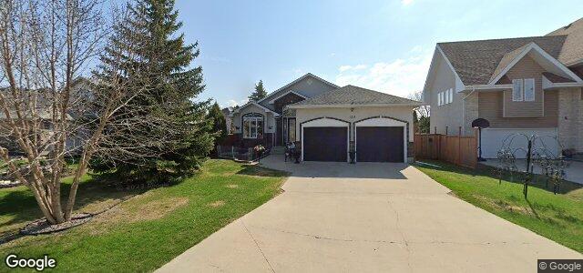 Larawan ng 145 Southbridge Drive sa Winnipeg, Manitoba
