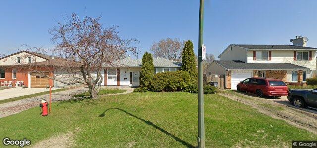 Larawan ng 15 Willow Point Road sa Winnipeg, Manitoba