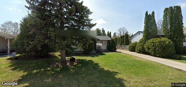 Larawan ng 16 Fallbrook Bay sa Winnipeg, Manitoba