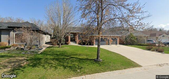 Larawan ng 166 Southbridge Drive sa Winnipeg, Manitoba