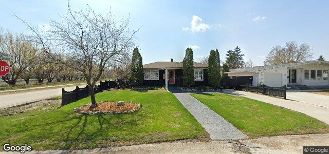 Photo of 175 Southmoor Road in Winnipeg, Manitoba