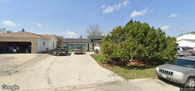 Larawan ng 18 Royal Salinger Road sa Winnipeg, Manitoba