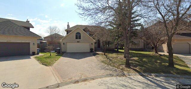 223 Southbridge Drive（加拿大曼尼托巴省温尼伯市）房屋照片