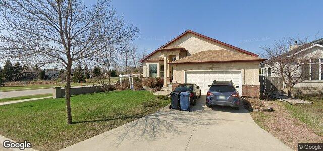 Larawan ng 293 Southbridge Drive sa Winnipeg, Manitoba