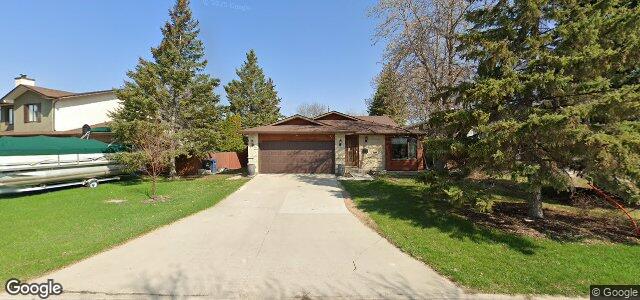 Larawan ng 35 Bluewater Crescent sa Winnipeg, Manitoba