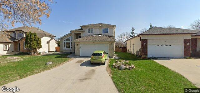 Photo of 51 Southbridge Drive in Winnipeg, Manitoba