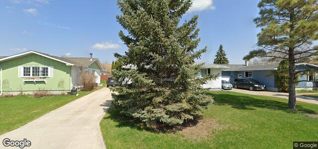 Larawan ng 63 Pine Bluff Road sa Winnipeg, Manitoba