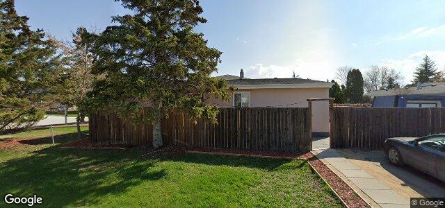 Larawan ng 74 Bluewater Crescent sa Winnipeg, Manitoba