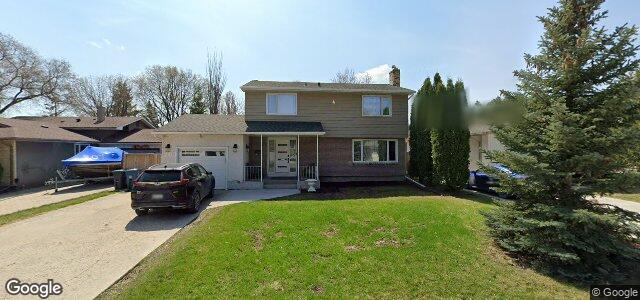 Photo of 8 Fallbrook Bay in Winnipeg, Manitoba