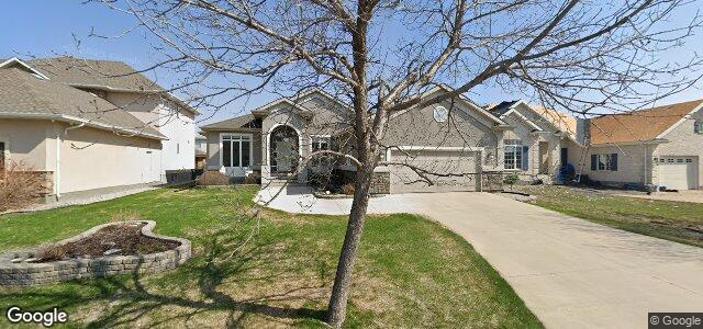 Larawan ng 95 Southbridge Drive sa Winnipeg, Manitoba