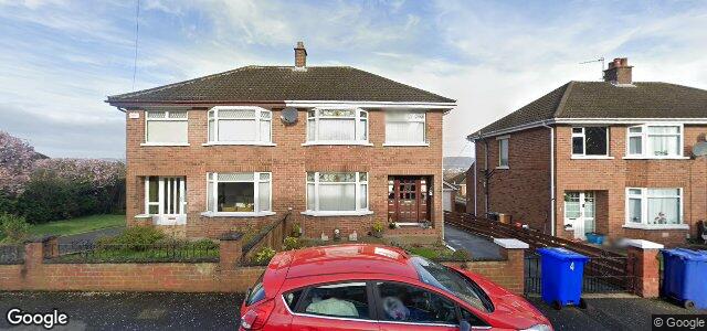 Larawan ng 10 Glenview Avenue sa Winnipeg, Manitoba