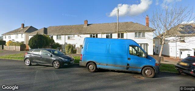 Larawan ng 15 Moore Avenue sa Winnipeg, Manitoba