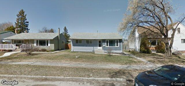 Larawan ng 17 Bronstone Boulevard sa Winnipeg, Manitoba