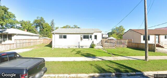 Larawan ng 17 Parkville Drive sa Winnipeg, Manitoba