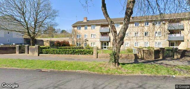 Larawan ng 18 Moore Avenue sa Winnipeg, Manitoba