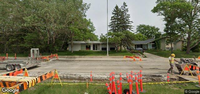 Larawan ng 219 Dunkirk Drive sa Winnipeg, Manitoba
