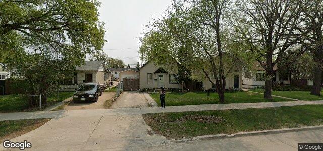 Larawan ng 22 St Vital Road sa Winnipeg, Manitoba