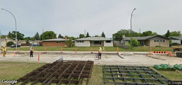 Larawan ng 233 Dunkirk Drive sa Winnipeg, Manitoba