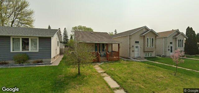 Larawan ng 28 Oustic Avenue W sa Winnipeg, Manitoba