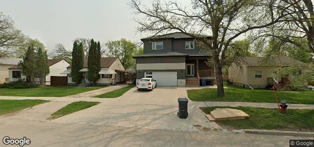 Photo of 34 St Vital Road in Winnipeg, Manitoba