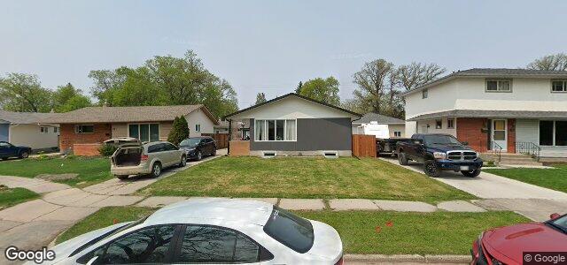Larawan ng 37 Bronstone Boulevard sa Winnipeg, Manitoba