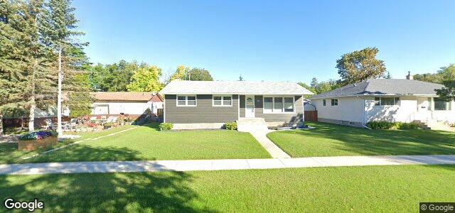 Larawan ng 45 St Vital Road sa Winnipeg, Manitoba