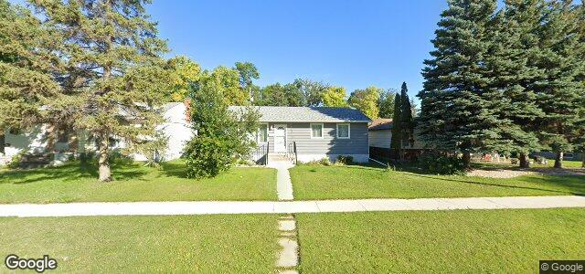 Larawan ng 49 St Vital Road sa Winnipeg, Manitoba