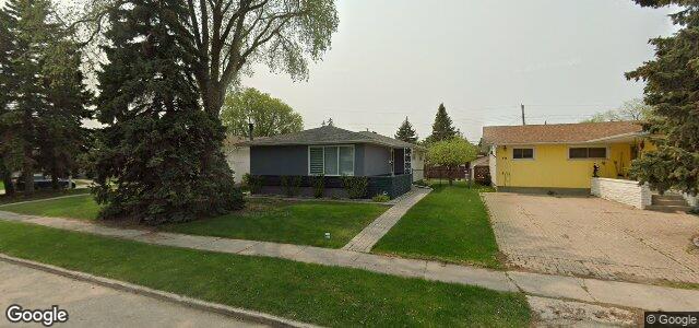 Larawan ng 51 Bronstone Boulevard sa Winnipeg, Manitoba