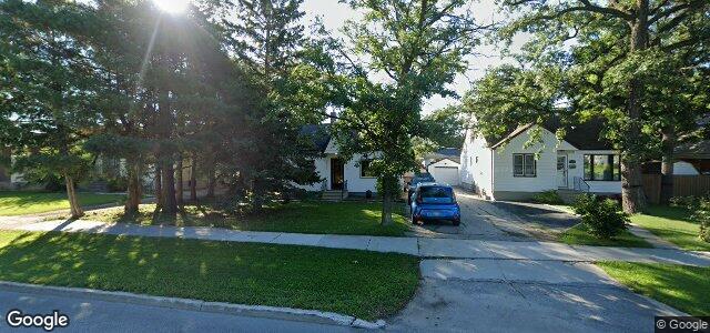 Larawan ng 52 St Vital Road sa Winnipeg, Manitoba