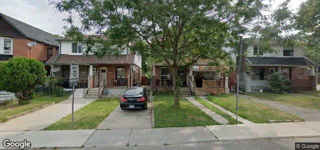 Larawan ng 55 Barrington Avenue sa Winnipeg, Manitoba