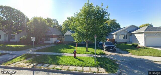 Larawan ng 58 St Vital Road sa Winnipeg, Manitoba
