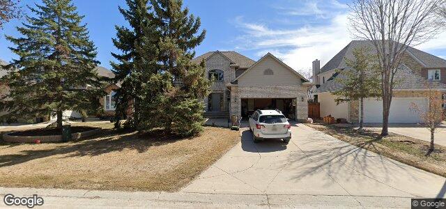 Larawan ng 10 Brambleforde Crescent sa Winnipeg, Manitoba