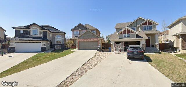 Larawan ng 18 Mardena Crescent sa Winnipeg, Manitoba