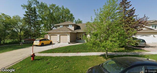 Photo of 192 Redview Drive in Winnipeg, Manitoba