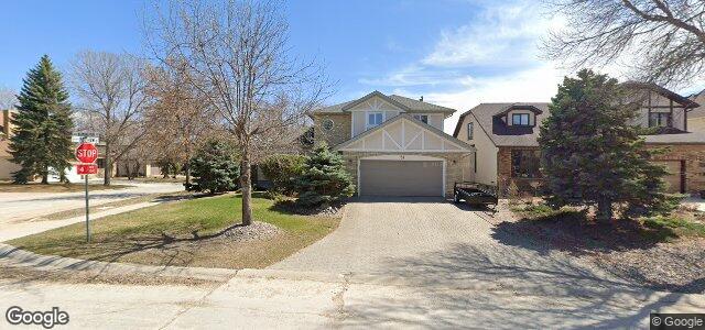 Larawan ng 51 Normand Park Drive sa Winnipeg, Manitoba
