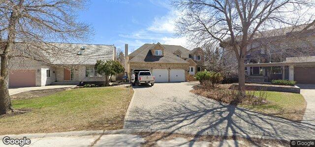 Larawan ng 71 Normand Park Drive sa Winnipeg, Manitoba