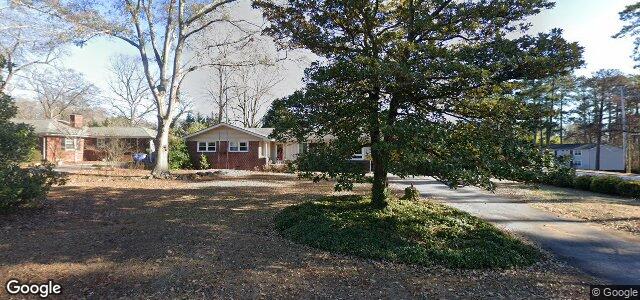 Larawan ng 100 Hillbrook Drive sa Winnipeg, Manitoba