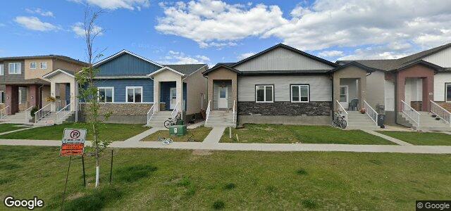 Larawan ng 102 Hazelton Drive sa Winnipeg, Manitoba