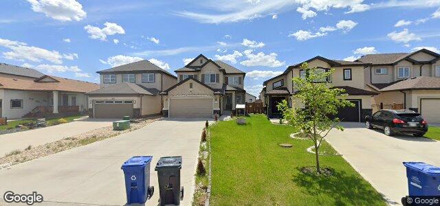 Photo of 104 Hillbrook Drive in Winnipeg, Manitoba