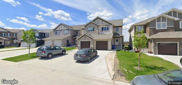 Photo of 407 Castlebury Meadows Drive in Winnipeg, Manitoba