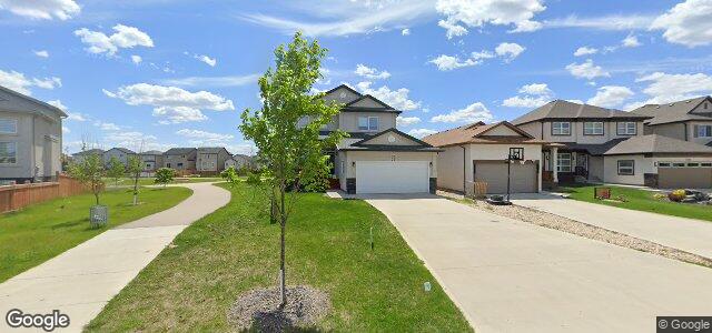 Photo of 92 Hillbrook Drive in Winnipeg, Manitoba