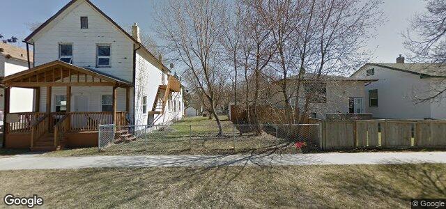 Larawan ng 104 Barber Street sa Winnipeg, Manitoba