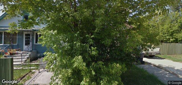 Larawan ng 107 Lisgar Avenue sa Winnipeg, Manitoba