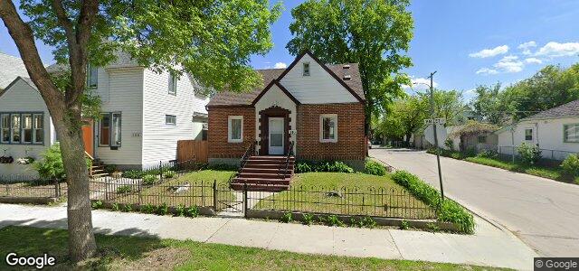 Larawan ng 110 Hallet Street sa Winnipeg, Manitoba