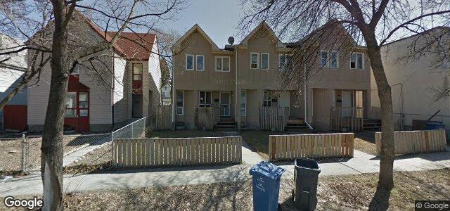 Larawan ng 118 Lorne Avenue sa Winnipeg, Manitoba