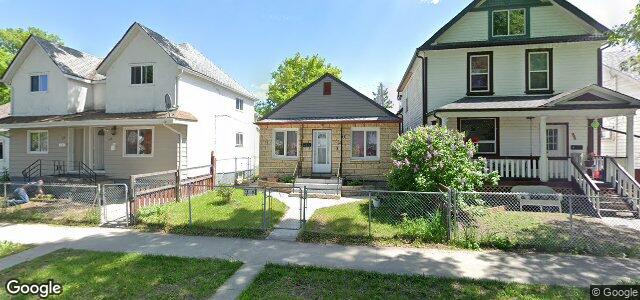 Larawan ng 120 Hallet Street sa Winnipeg, Manitoba