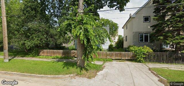 Larawan ng 125 Selkirk Avenue sa Winnipeg, Manitoba