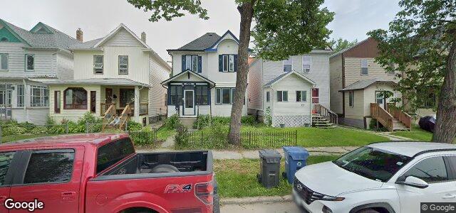 Larawan ng 129 Burrows Avenue sa Winnipeg, Manitoba