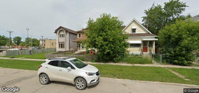 Larawan ng 131 Disraeli Street sa Winnipeg, Manitoba